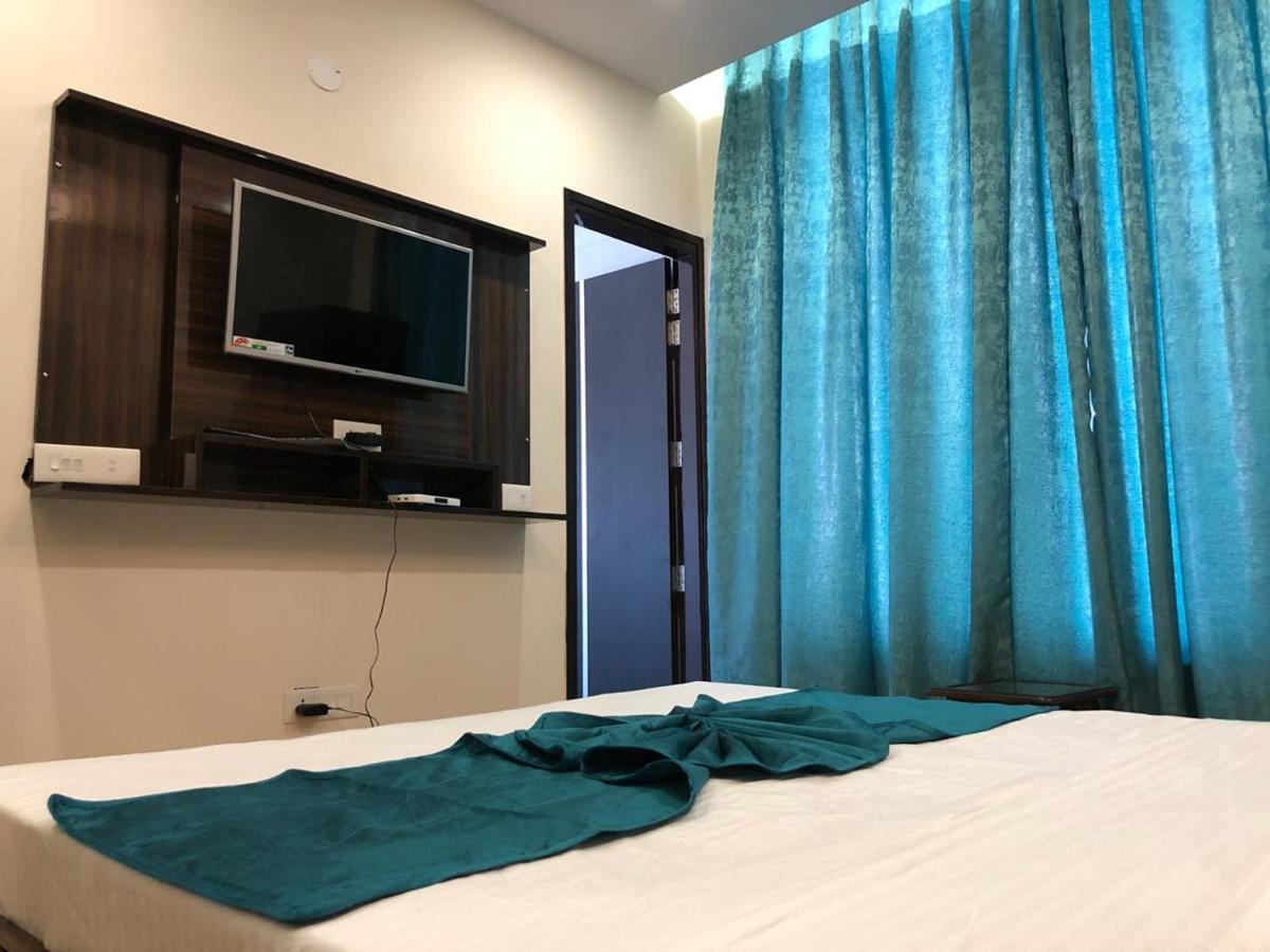 Hotel Wisteria -Main Highway Hotel Zirakpur Exterior foto